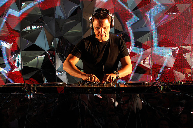 DJ MIX Markus @ Pacha NYC DJ MIX: Markus Schulz @ Pacha NYC