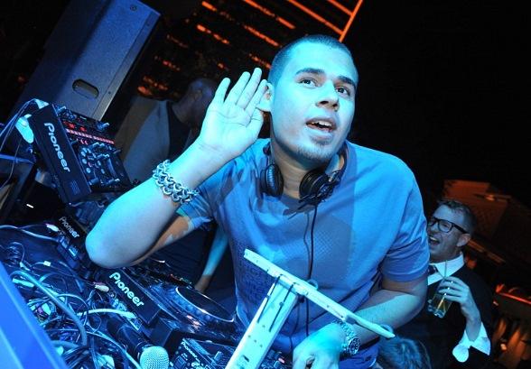 Afrojack & R3hab Prutataa On A Dream (Quintin Edit) XS Afrojack 588 Afrojack & R3hab Prutataa On A Dream (Quintin Edit)