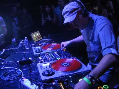fake blood Electric Zoo 2011 Spotlight : Fake Blood