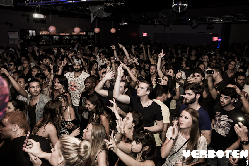 REVIEW: Verboten Yacht Club: Hot Creations with Hot Natured / Infinity Ink / Robert James / Richy Ahmed Hot Creations SRB REVIEW: Verboten Yacht Club: Hot Creations with Hot Natured / Infinity Ink / Robert James / Richy Ahmed